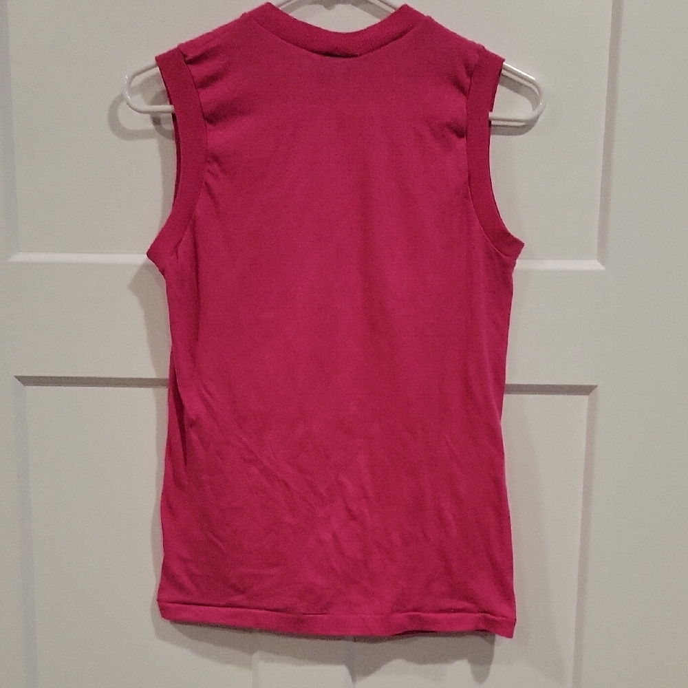 VINTAGE 90's Made In The USA Hot Pink Graphic Muscle Tee - Shark Surf Design - Picture 6 of 9